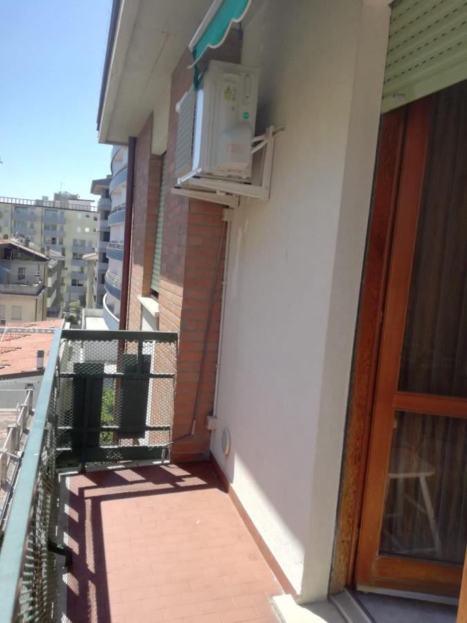 Appartamento Perco Riva Slataper Grado Bagian luar foto