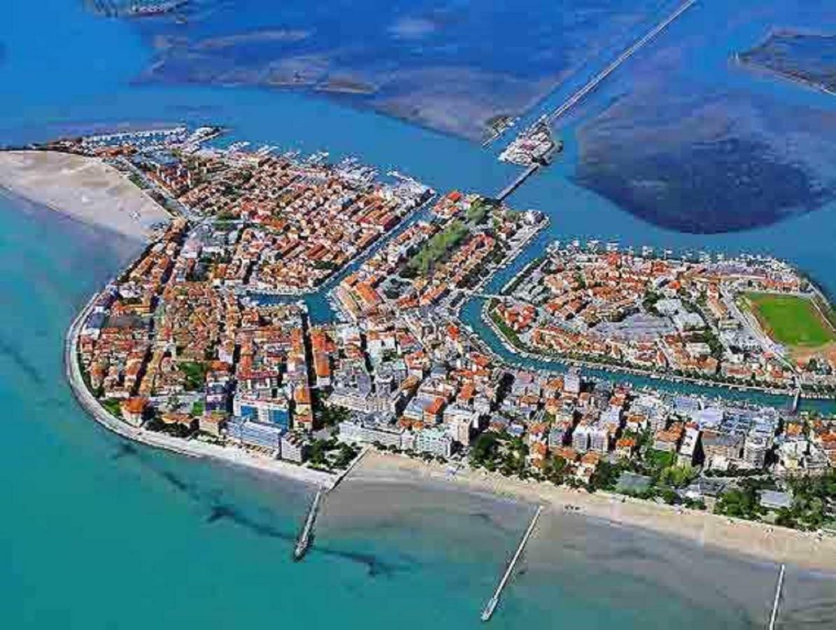 Appartamento Perco Riva Slataper Grado Bagian luar foto