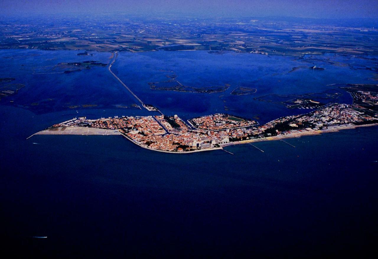 Appartamento Perco Riva Slataper Grado Bagian luar foto